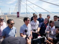 Marcos inspects Davao River bridge