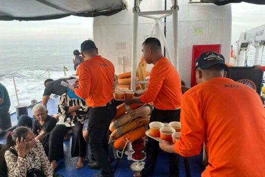 Rescue efforts under way after Philippine ferry sinks, leaving 18 dead