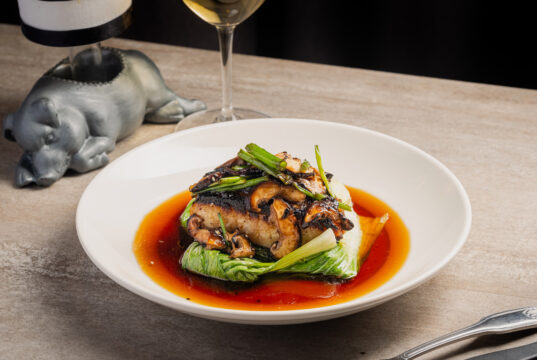 Glam dining at Morton’s