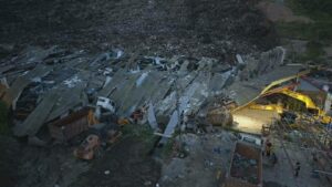 1 killed, 38 missing in Cebu City landfill collapse