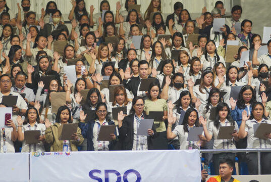 Teachers’ group calls for P15,000 salary hike amid debt concerns