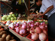 Philippine inflation accelerates to 2% in January