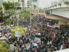 EDSA protesters demand end to dynasties, corruption 40 years on