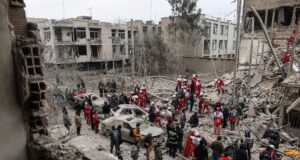 Pakistan prepares to host peace talks as Iran accuses US of ground assault plans