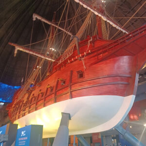 Bridging the past and the future: Museo del Galeón as a center of maritime studies