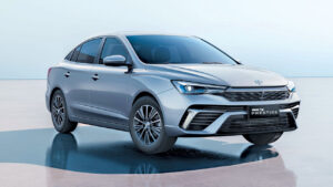 Przystępny sedan: MG5 Prestige, P888 888