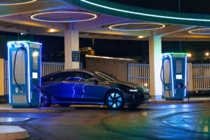 Hybrids, EVs gain momentum as energy crisis deepens — Deloitte