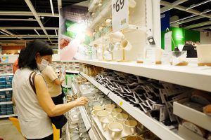 Home furnishing, experiential retail seen driving mall traffic amid rising costs
