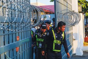 Senator dela Rosa returns to Senate as ICC arrest looms